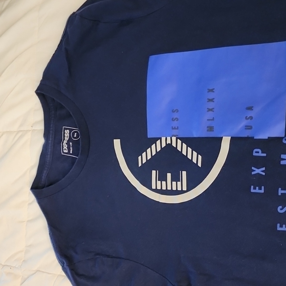 Express Graphic T-Shirt